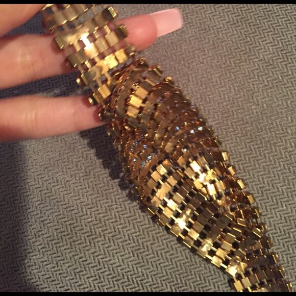 Gold Crystal Bracelet - Picture 4 of 7